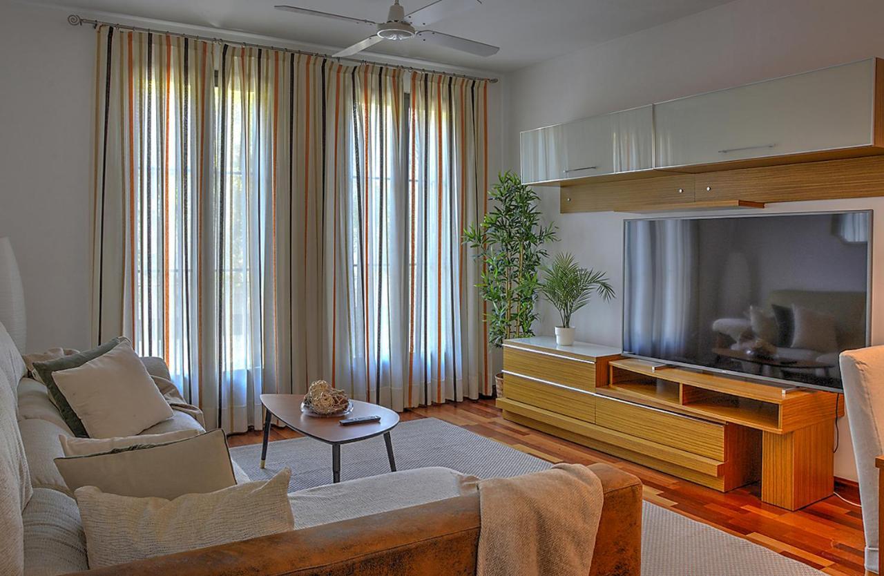 San Bernardo Family Apartment Séville Extérieur photo