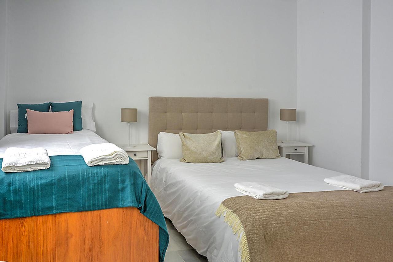 San Bernardo Family Apartment Séville Extérieur photo