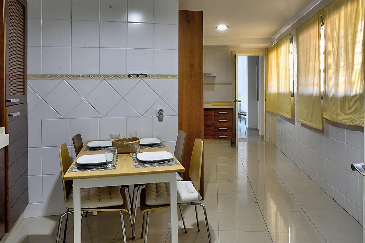 San Bernardo Family Apartment Séville Extérieur photo